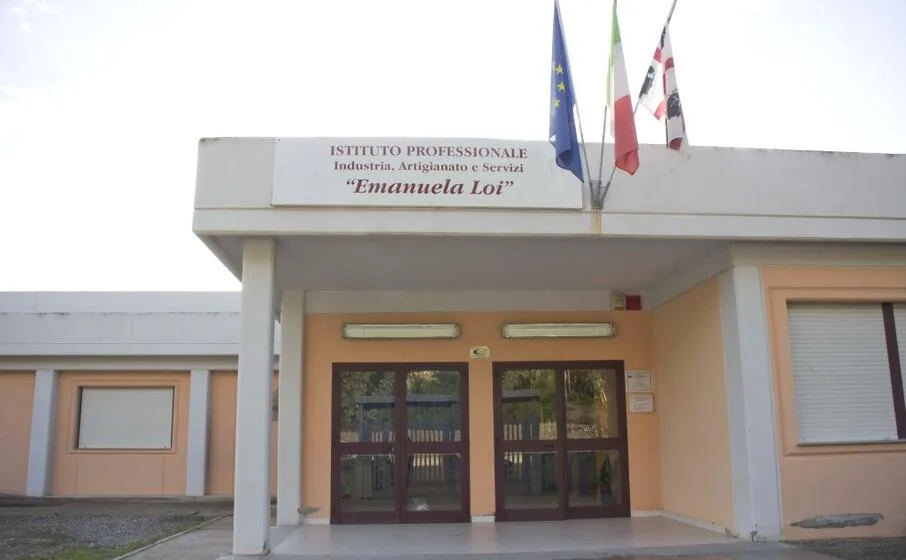 Istituto di Istruzione Superiore “Beccaria – E. Loi”