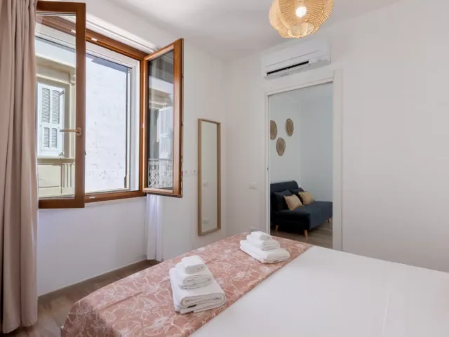 GuestHost – Modern Apartment