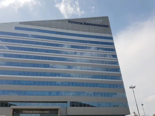 Vittoria Assicurazioni di Massimo Simbola