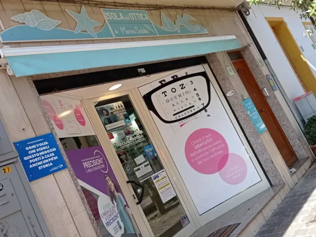 L'Isola Dell' Ottica