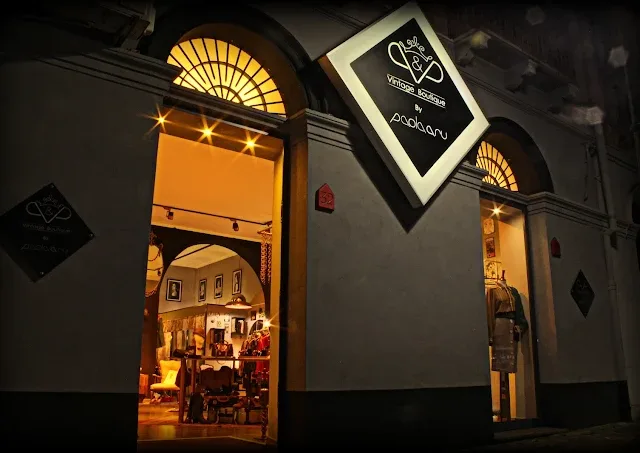 Paola Aru Vintage Boutique