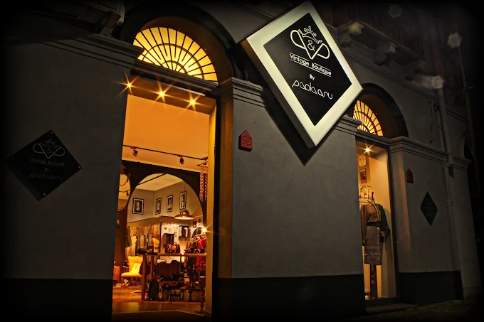 Paola Aru Vintage Boutique