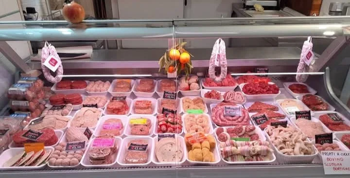 Macelleria Locci Maurilio & Tamara box20-21