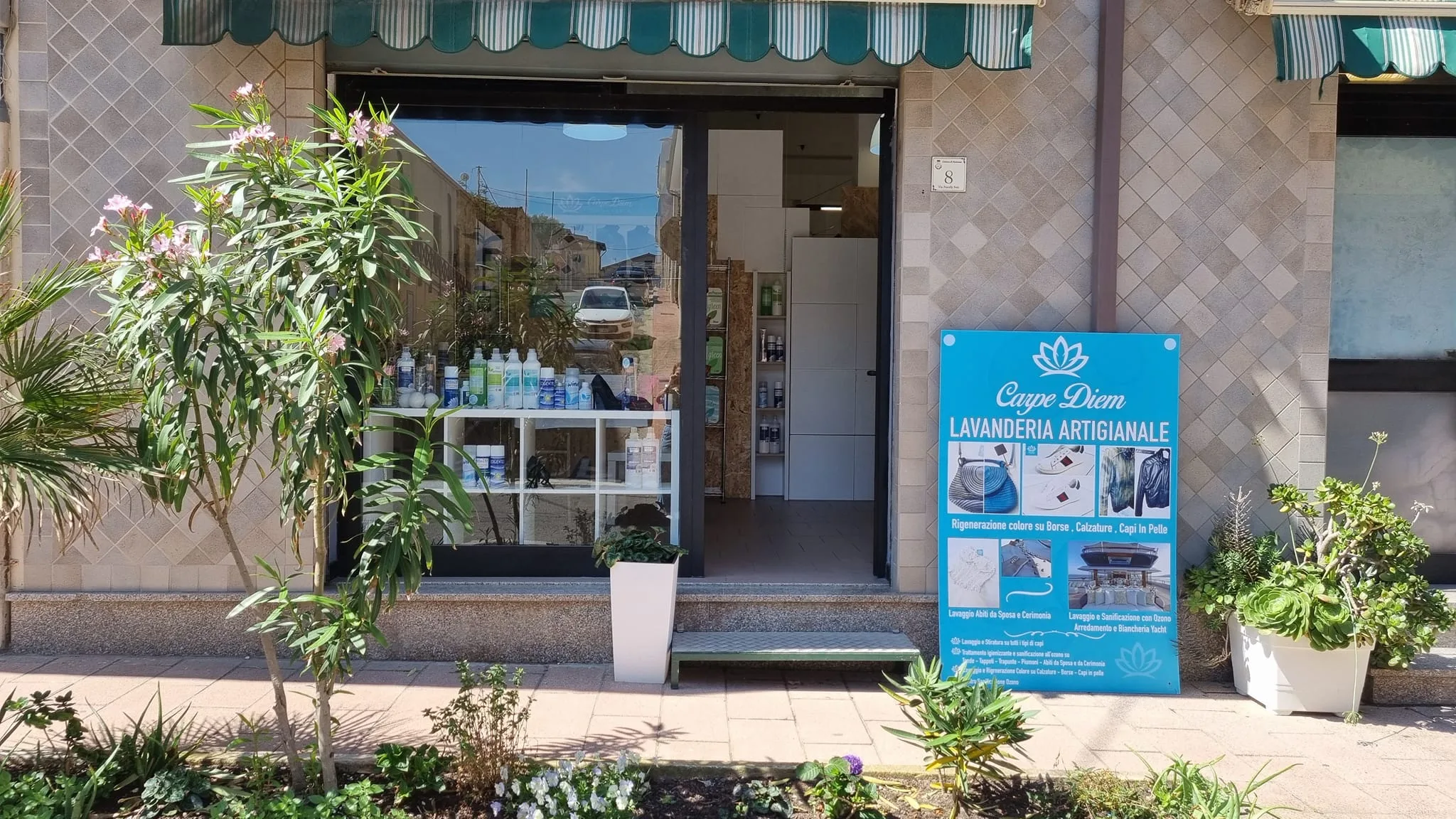 Carpe Diem Laundry Point