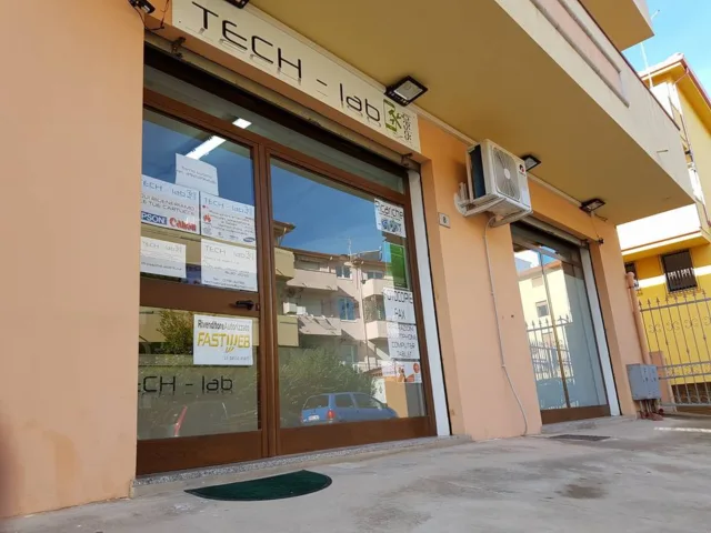 Tech-Lab