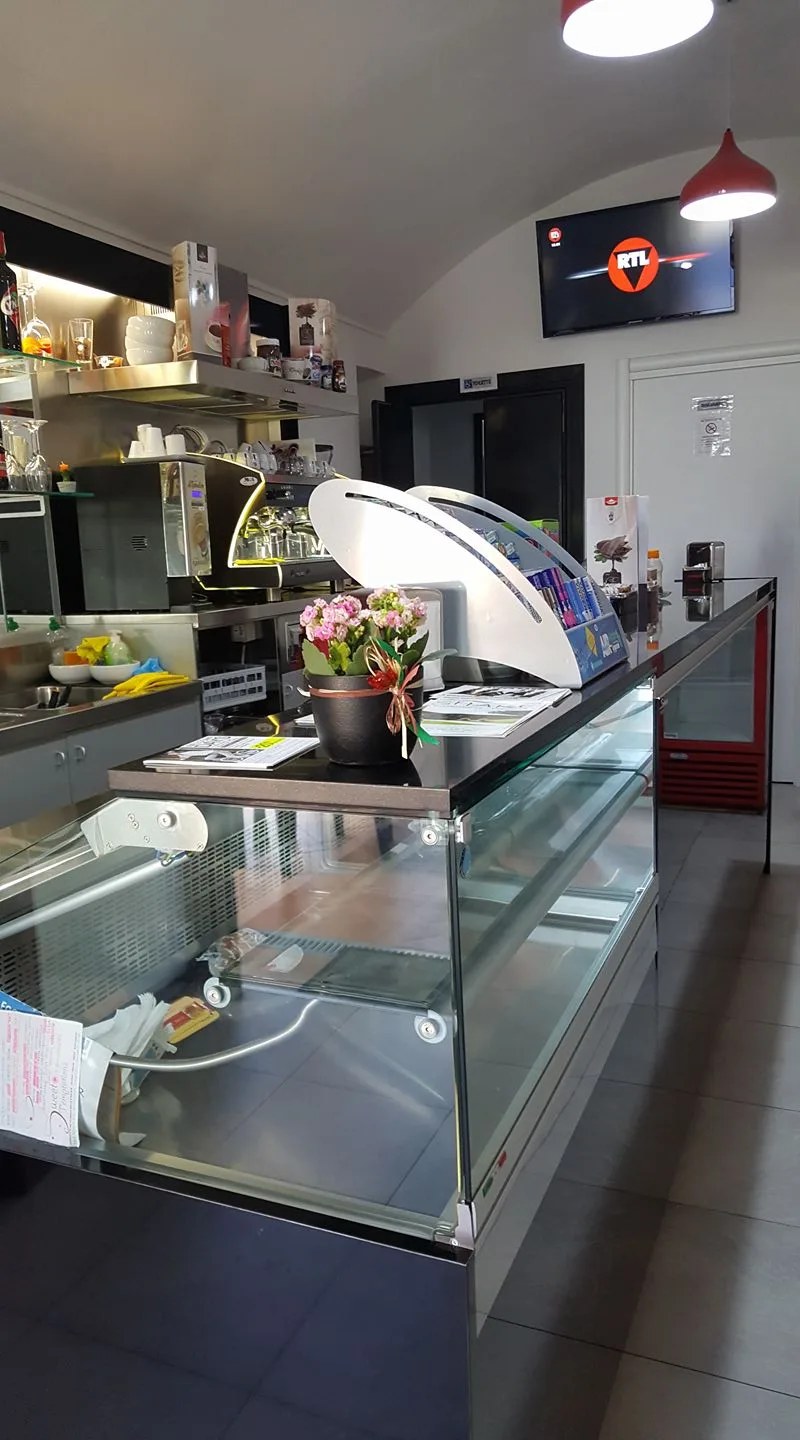 MOOD coffee - drink & food