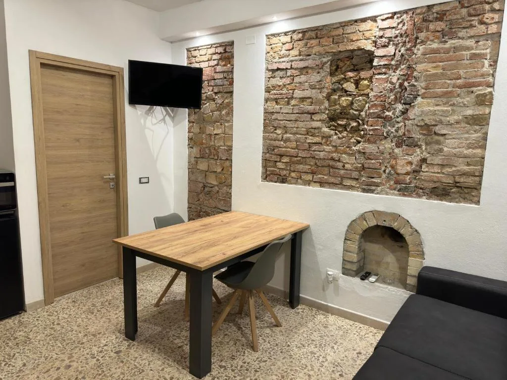 F&F Apartments