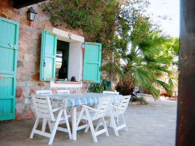 Villa mit Grill, Garten und Terrasse