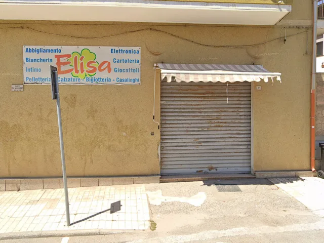 Elisa, negozio
