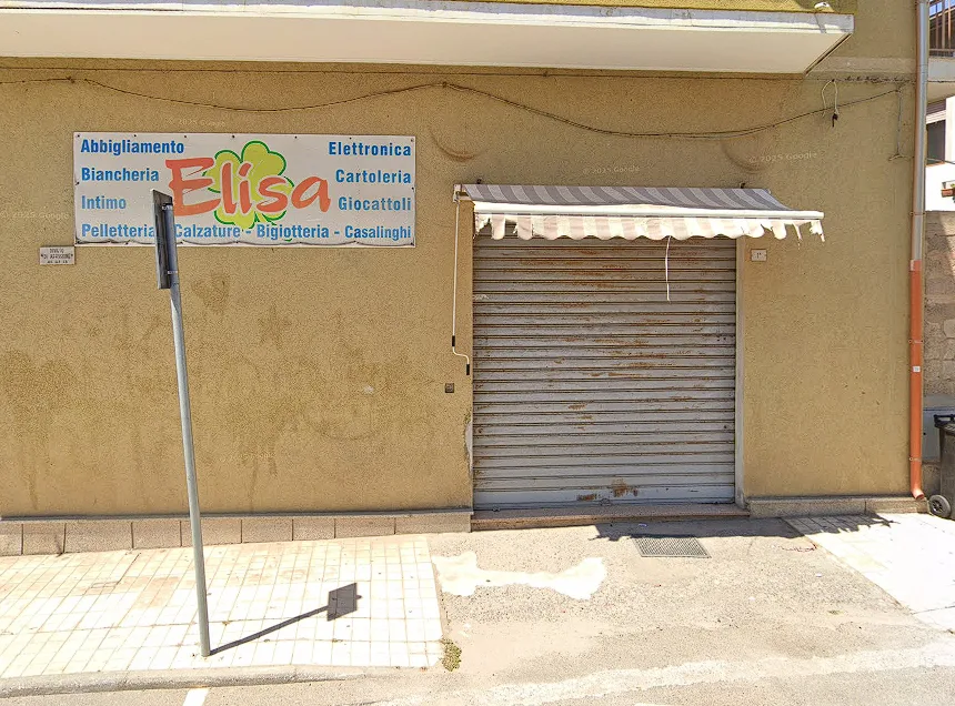 Elisa, negozio
