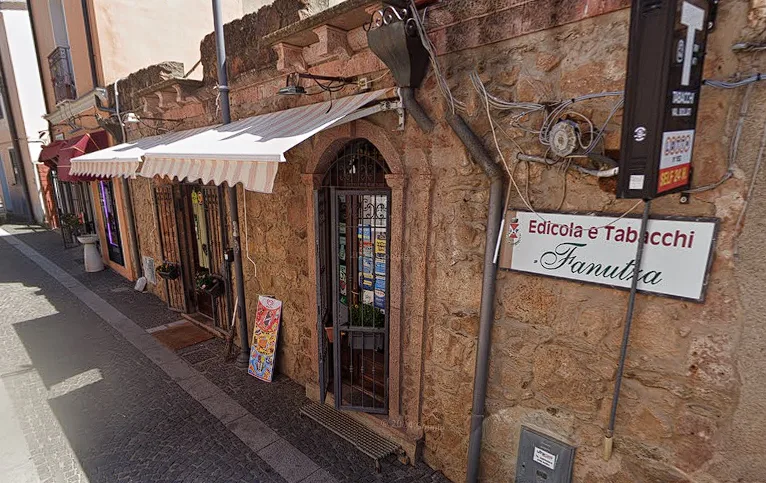 Edicola e Tabacchi Fanutza