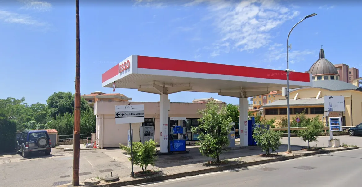 Distributore Esso