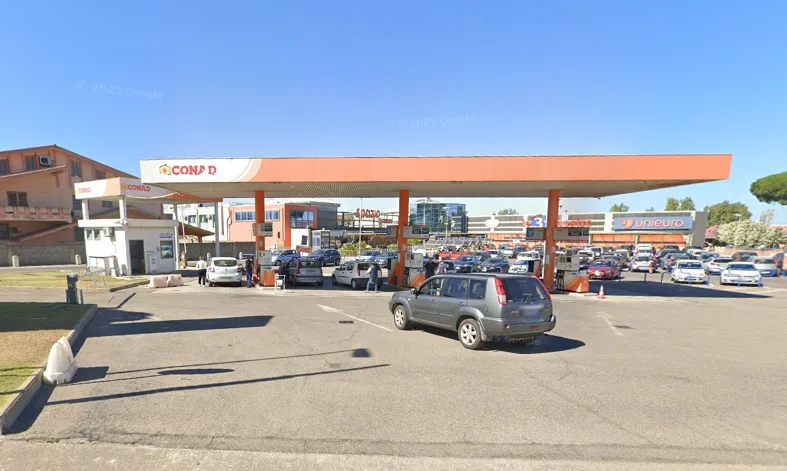 Distributore Carburante CONAD