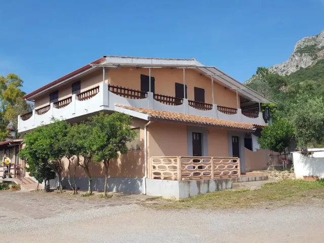 Agriturismo Lo Sperone Gonnesa