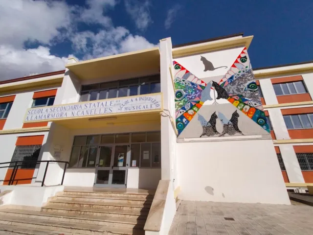 Scuola Media Statale Lamarmora + Canelles