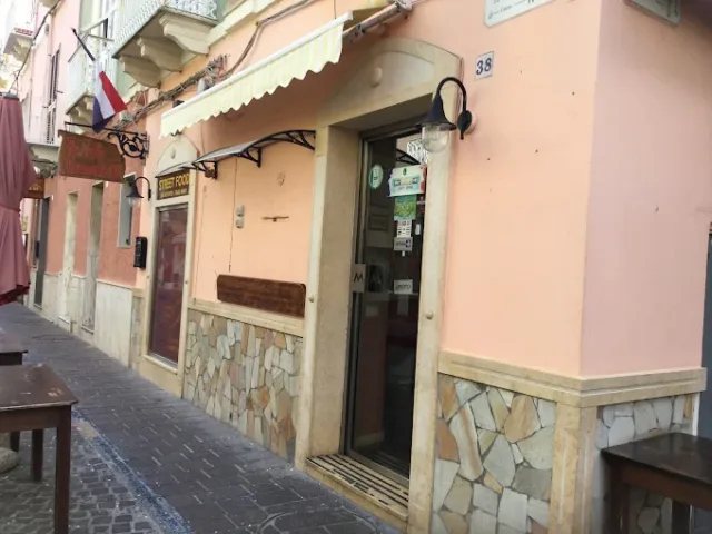 Re Carlo Emanuele III