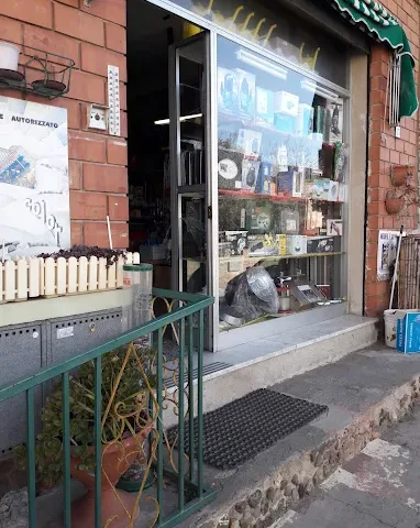 Ferramenta Pinna Maria Adelaide