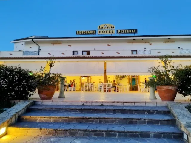 Hotel La Perla