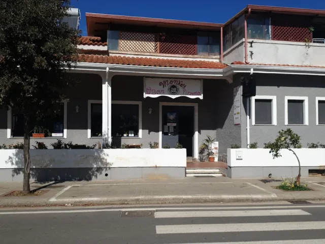 Monkey Bar Pizzeria