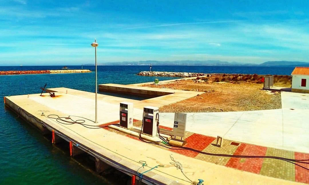 Distributore Carburante Diporto