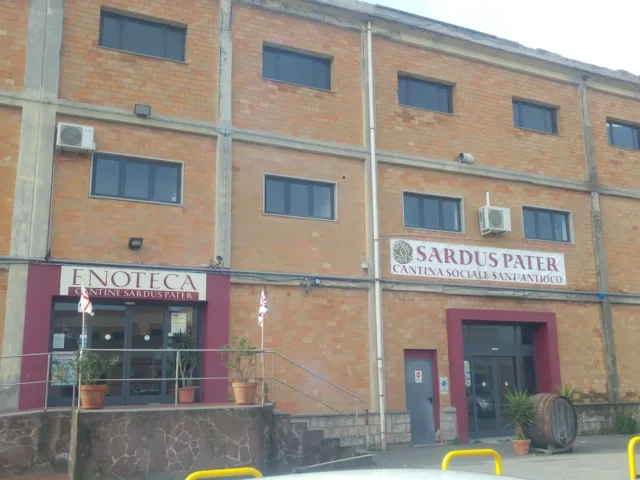 Cantina Sociale - Sardus Pater