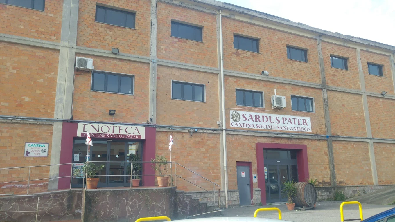 Cantina Sociale - Sardus Pater