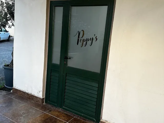 Poppy's