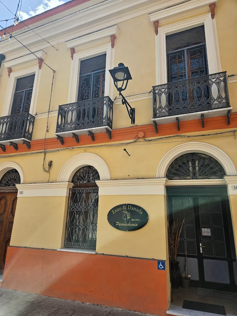 PARRUCCHIERIA Enzo e Daniela e C.snc