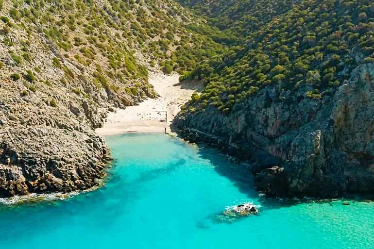 Spiaggia di Cala Lunga