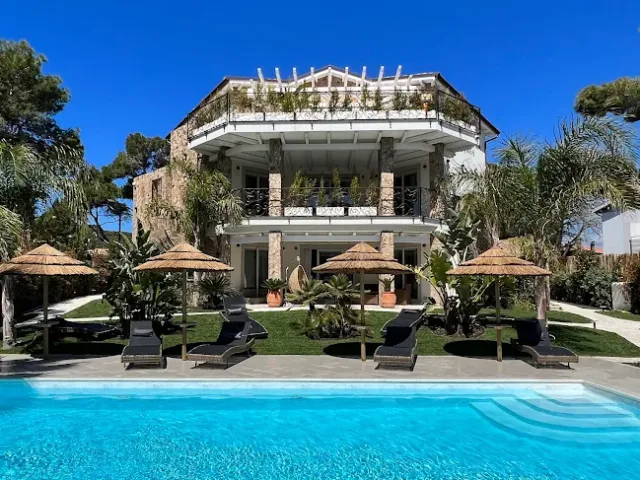 Aquamarina Villa Domos