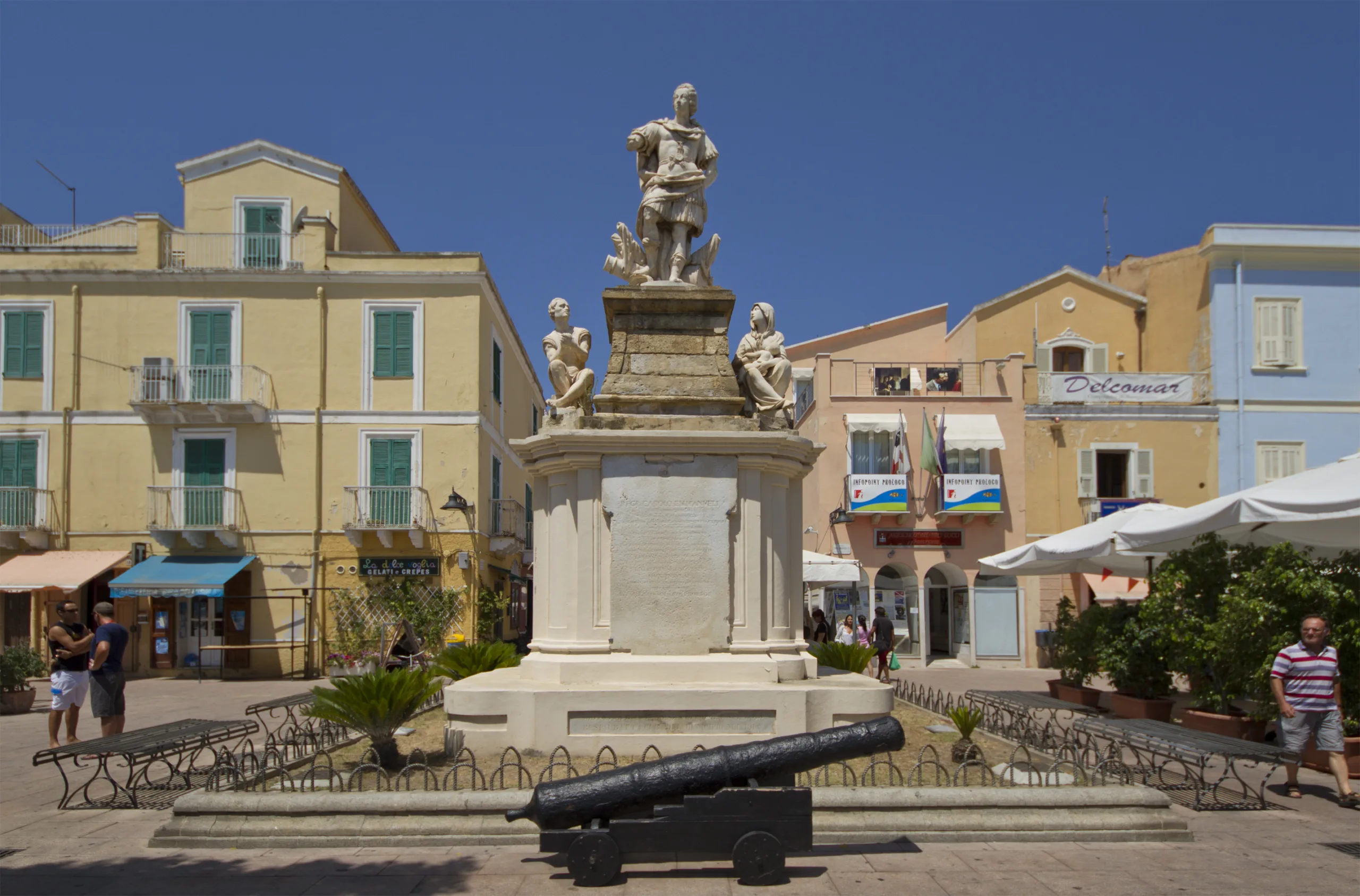 Piazza Carlo Emanuele III