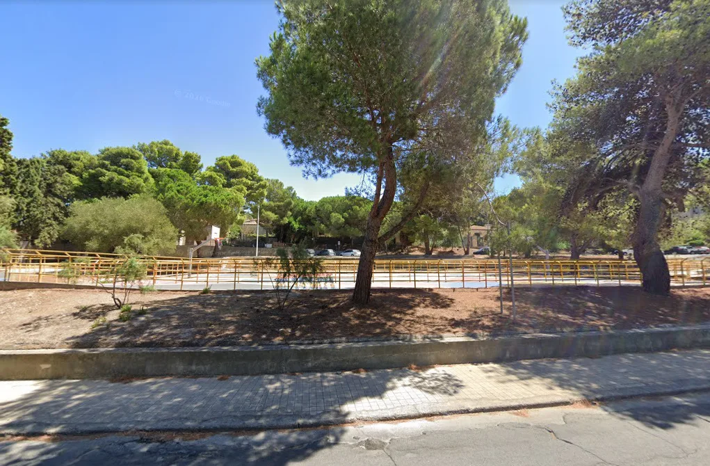 Pista di Pattinaggio & Campo da Basket