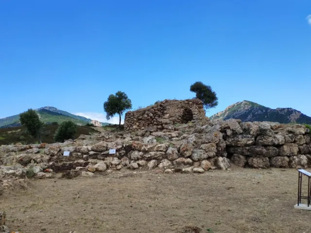 Nuraghe S’Omu e S’Orcu