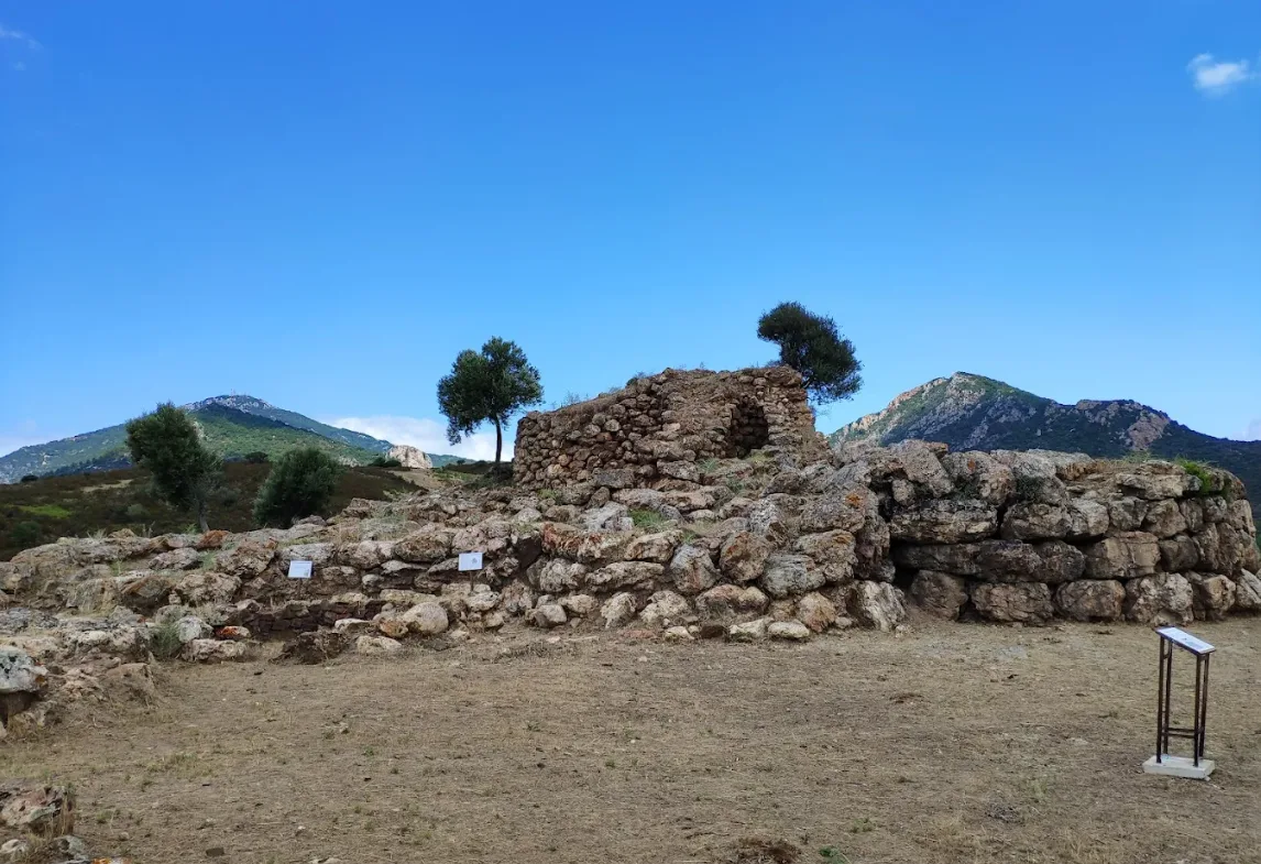 Nuraghe S’Omu e S’Orcu