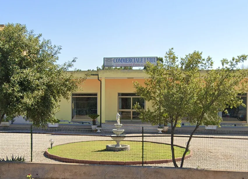 Commerciale Lebiu