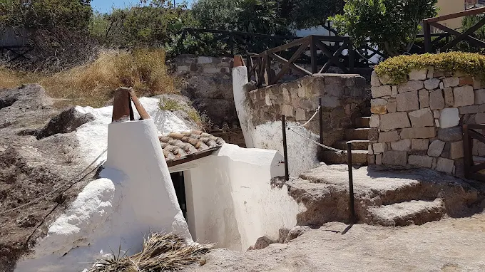 Villaggio Ipogeo Grotte Sant'Antioco