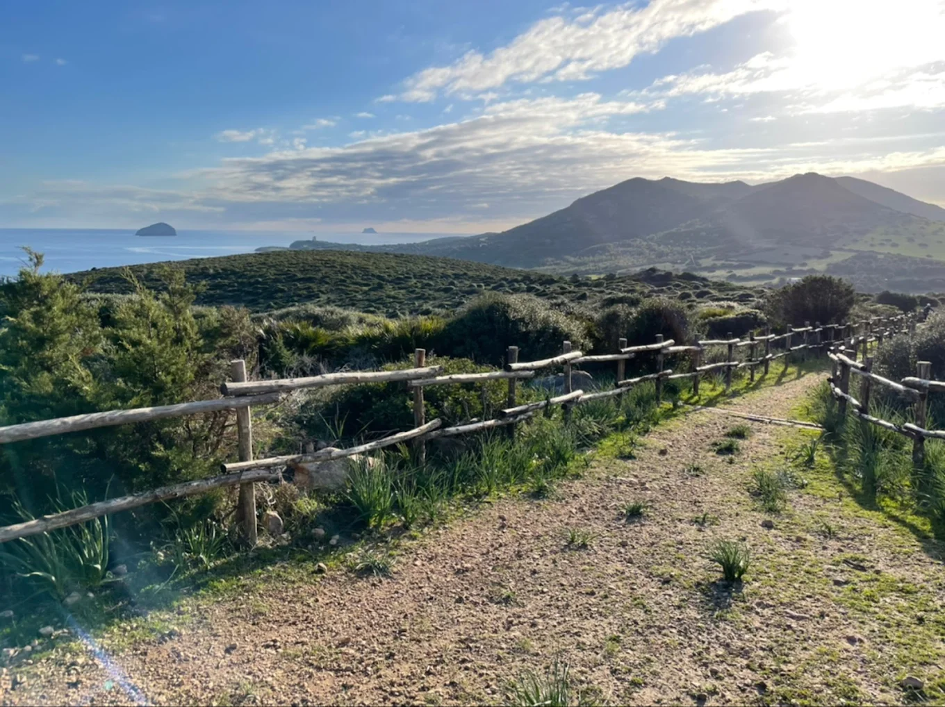 Nuraghi Turri e Monte Castello di Quirra