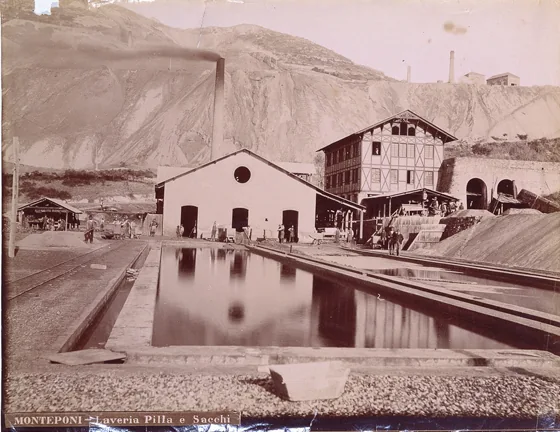 Le laverie Pilla e Sacchi a Monteponi nella fotografia storica di Vittorio Besso del 1887.