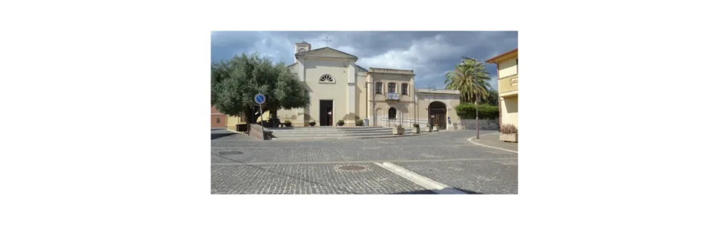 Sant’Ignazio e la piazza nella fotografia pubblicata dal Comune di Musei