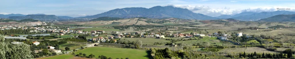 Panorama di Piscinas e della pianura pubblicato dal Comune